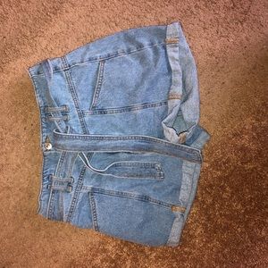 High waist denim short